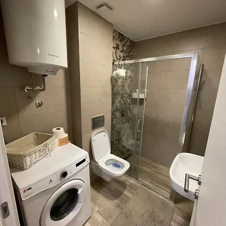 Neva Apartment *